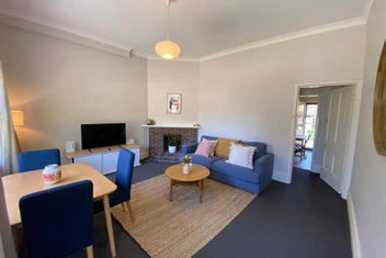 Retro Apt 6 Mins To Victoria Quay with Accommodation Fremantle