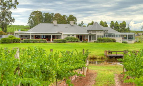 RidgeView - Accommodation Fremantle 0