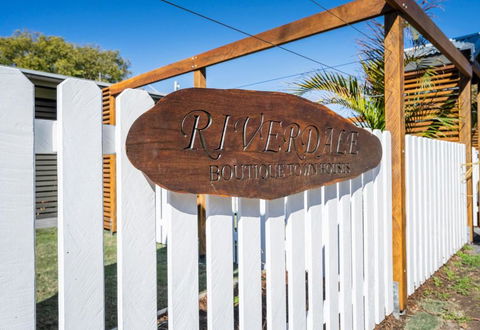 Riverdale Boutique Townhouses No 12 - Accommodation Fremantle 0