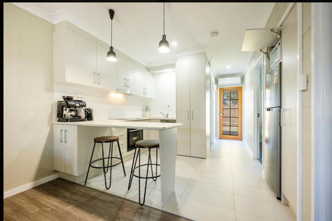 Riverdale Boutique Townhouses No 12 - Accommodation Fremantle 3