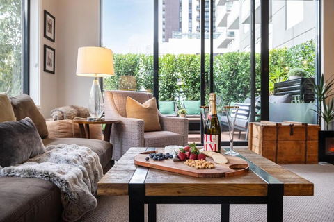 Rivergarden 3 Bedroom Apartment - Accommodation Fremantle 0