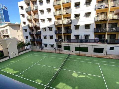 RIVERSIDE CITY VIEW PARKING NETFLIX WIFI WINE FREE - Accommodation Fremantle 3