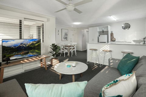 Riverside Location, Noosa Sound - Accommodation Fremantle 1