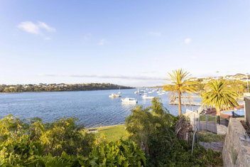 Riverside Luxury Residence - EXECUTIVE ESCAPES with Accommodation Fremantle