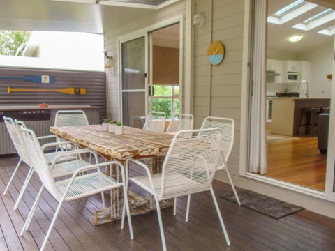 Riverside Retreat - Accommodation Fremantle 1