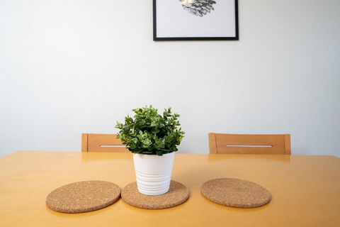 Relaxing 2BR Apt In North Point Complex - Accommodation Fremantle 2