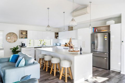 Ryze N Shine I Private Properties - Accommodation Fremantle 3