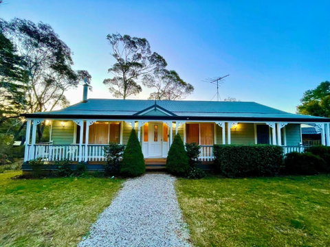 Rocky Mountain Cottage - Accommodation Fremantle 0