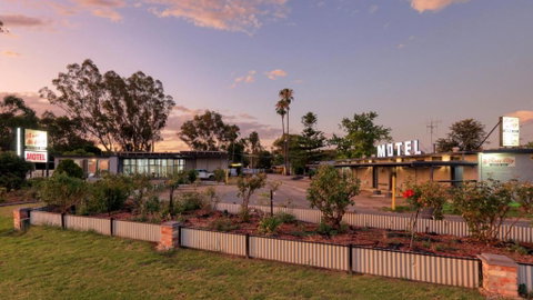 Rose City Motor Inn - Accommodation Fremantle 0