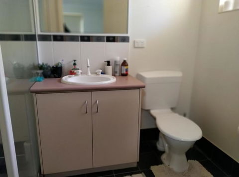 Ross - Accommodation Fremantle 1