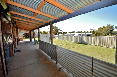 Rossys Retreat - Kalbarri WA - Accommodation Fremantle 1