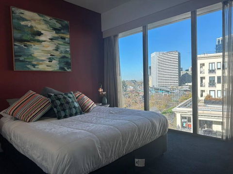 Royal Garden Residence - Accommodation Fremantle 0