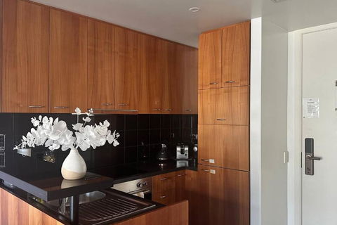 Royal Garden Residence - Accommodation Fremantle 2