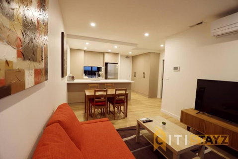 Ruby Red, 1Bd 1Bth Apt - Woden CBD - Accommodation Fremantle 0
