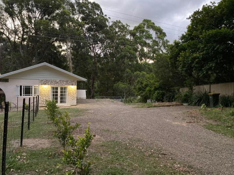 Rural Granny Flat - Pet Friendly - Accommodation Fremantle 2