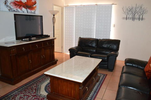 Ruthmor Villas - Accommodation Fremantle 0
