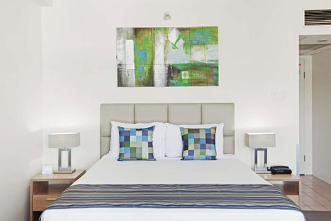 Rydges Esplanade Resort Cairns - Accommodation Fremantle 0
