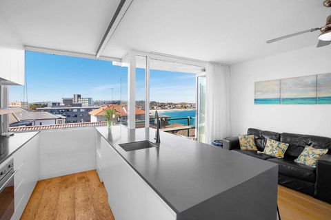 S16S - Bondi Vistas - Accommodation Fremantle 0