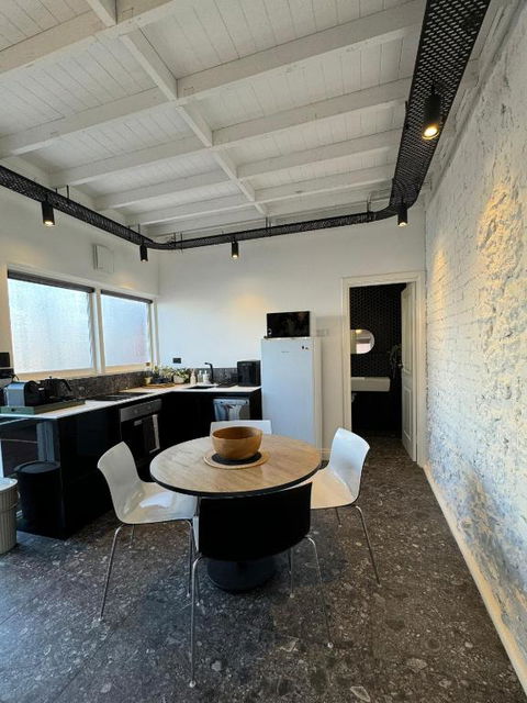 Salt Lifestyle Apartment Fremantle - Accommodation Fremantle 2