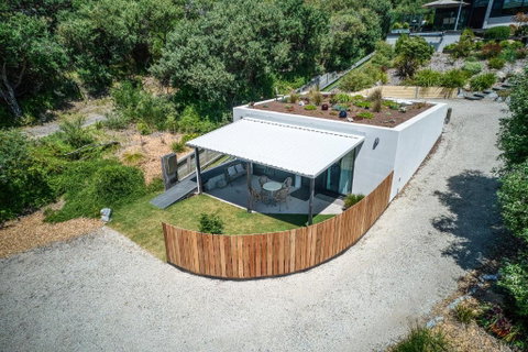 SALT Luxury Couples Bungalow - Accommodation Fremantle 0
