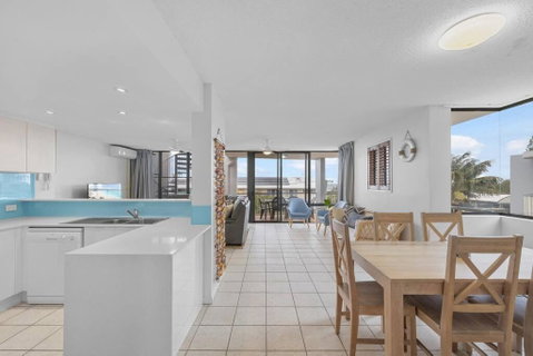 Salty Breeze - Rooftop Terrace & Jacuzzi - Accommodation Fremantle 1