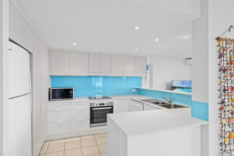 Salty Breeze - Rooftop Terrace & Jacuzzi - Accommodation Fremantle 3
