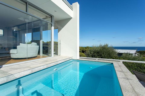 Salty Kiss I Private Properties - Accommodation Fremantle 2