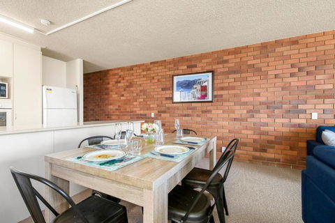 San Clemente Unit 4 24 Orvieto Terrace - Accommodation Fremantle 1