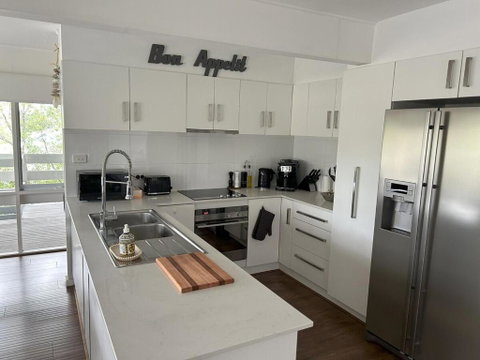 Sanctuary On Toagara With Spa And Heated Pool - Accommodation Fremantle 1