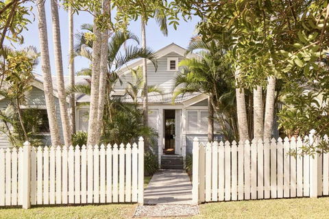 Sanctuary Spaces - Kia Ora Byron - Accommodation Fremantle 1
