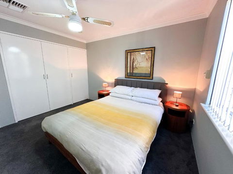 Rockingham Palace - Accommodation Fremantle 0