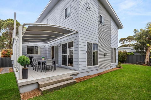 Sandlewood Breeze - Pet Friendly - Community Pool - Accommodation Fremantle 0