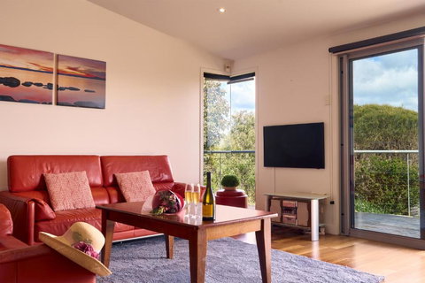 Sandpipers Beach - Accommodation Fremantle 2