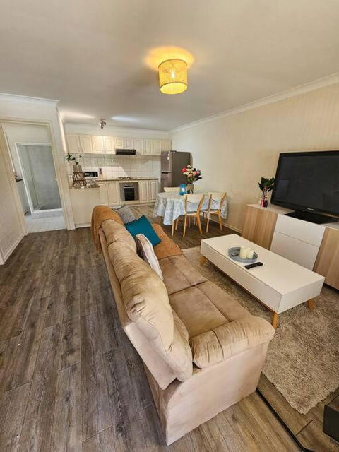 Sandringham Tranquil Retreat - Accommodation Fremantle 0
