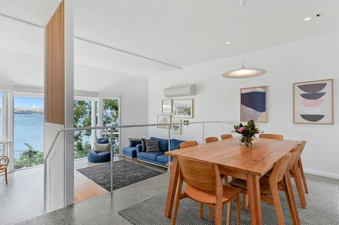 Sandy Bay Beachfront Oasis Direct Beach Access - Accommodation Fremantle 2