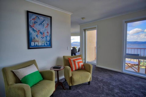Sandy Bay Townhouse - Accommodation Fremantle 1