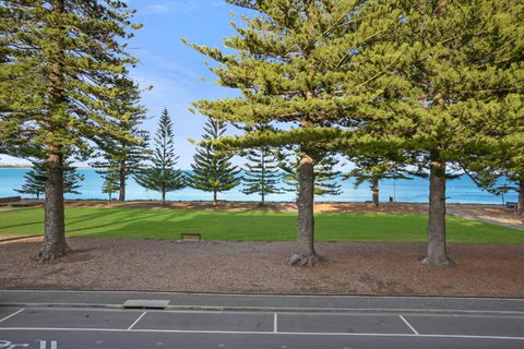 SEABREEZE At Victor Harbor - Accommodation Fremantle 1