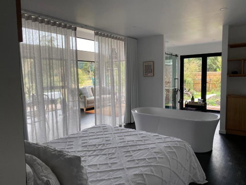 Shibui Lilydale Luxury Romance - Accommodation Fremantle 1