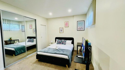 Studio Near Airpot Bay City With Parking - Accommodation Fremantle 1