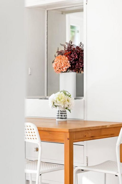Stylish Double Room - Seconds To Transport & Shops - Shared Bathroom - Accommodation Fremantle 3