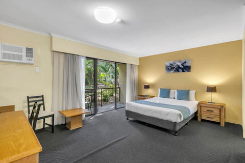 Suite With Kitchen WiFi Easy Access To Motorway - Accommodation Fremantle 3