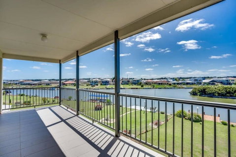 T2 12 Wentworth Pde Hindmarsh Island - No Linen Included - Accommodation Fremantle 2