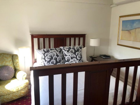 The Corner Hotel Alexandra - Accommodation Fremantle 3