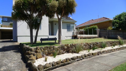 BEACHPOINT COTTAGE - Accommodation Fremantle 2