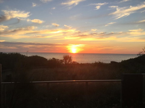 Beachside Apartments Bonbeach - Accommodation Fremantle 0
