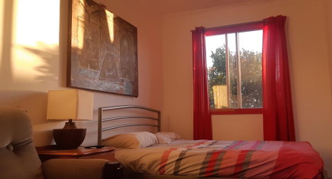 Beachside Backpackers - Accommodation Fremantle 2