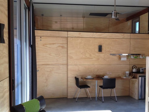 Bed + Bauhaus - Accommodation Fremantle 0