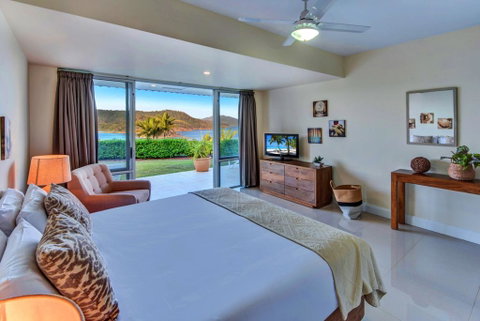 Bella Vista East 3 Luxury Ocean Views Large Flat Grassed Area And Buggy - Accommodation Fremantle 1