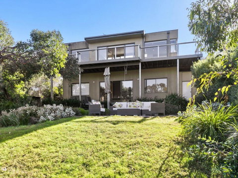 BELLE VUE ANGLESEA - Accommodation Fremantle 0