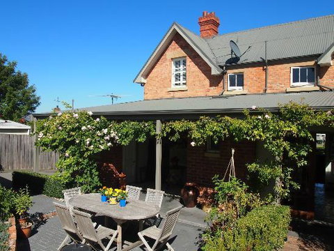 Bellerive House - Accommodation Fremantle 2